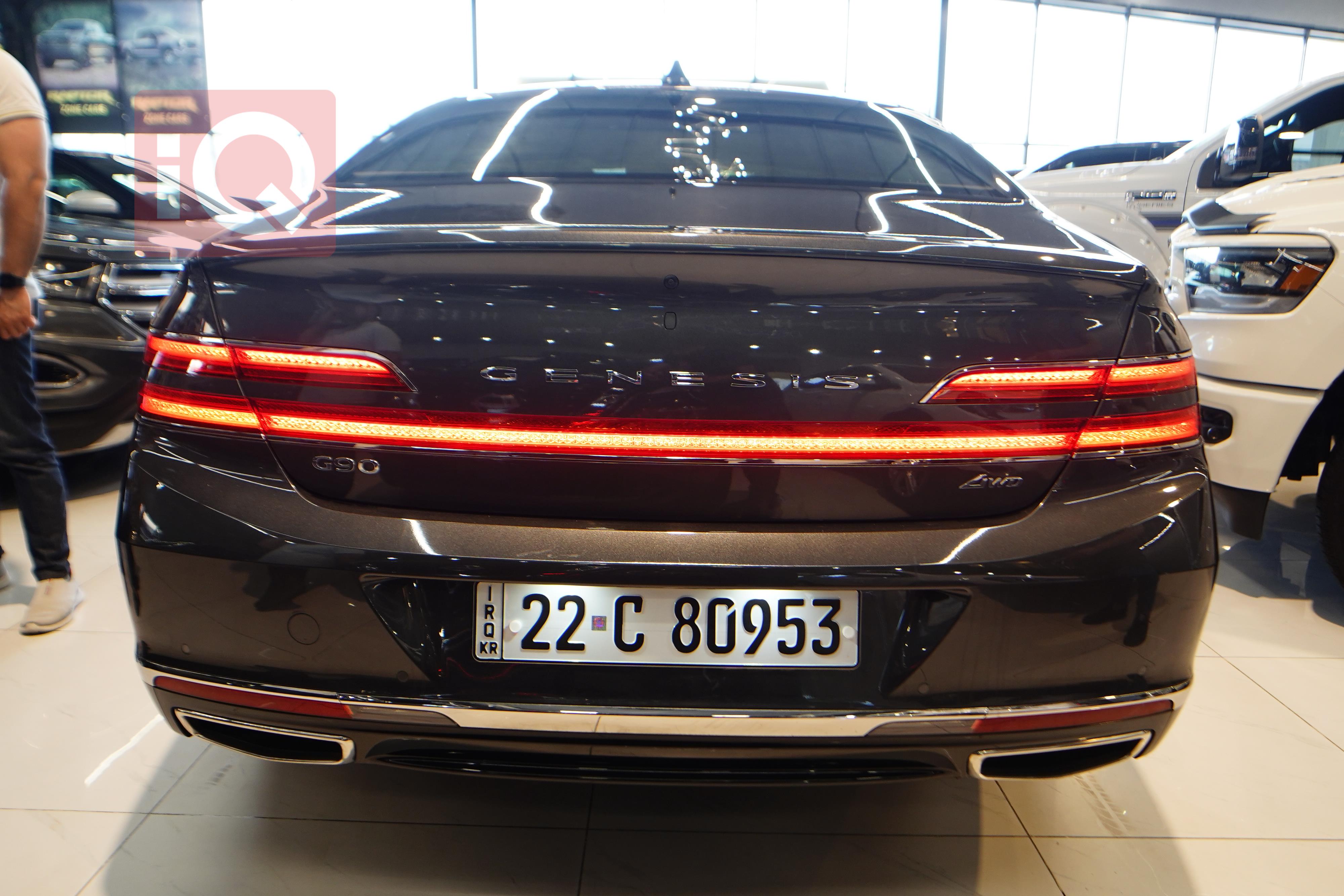 Genesis G90